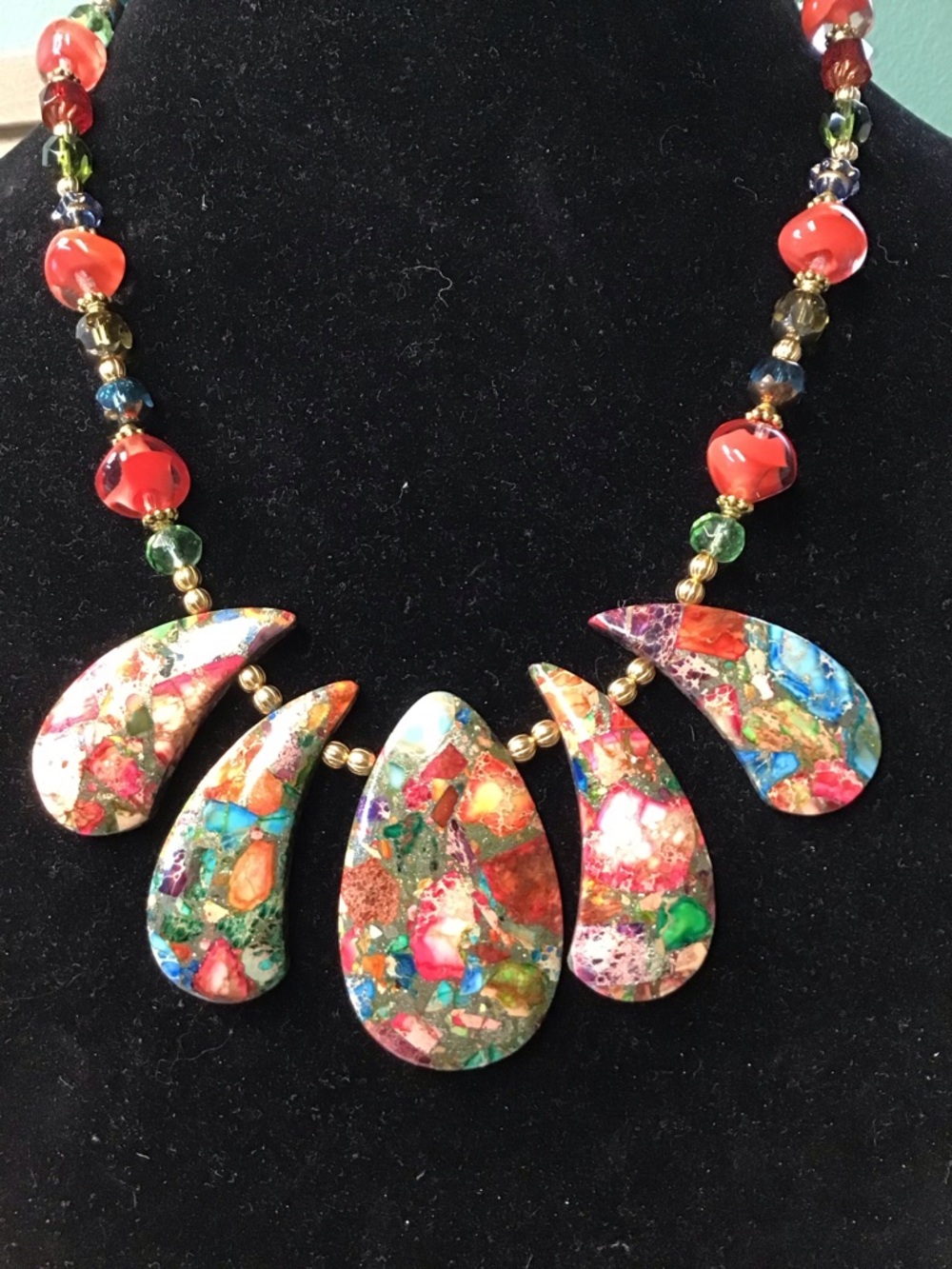 Composite Necklace & Earrings